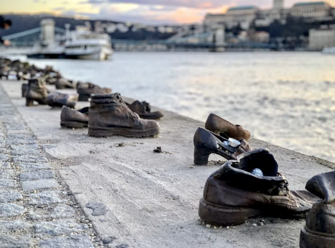 Skorna på Donaus strand (Cipők a Duna-parton), Budapest