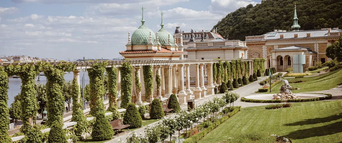 Várkert Bazár (Slottsgårdsbasaren), Budapest