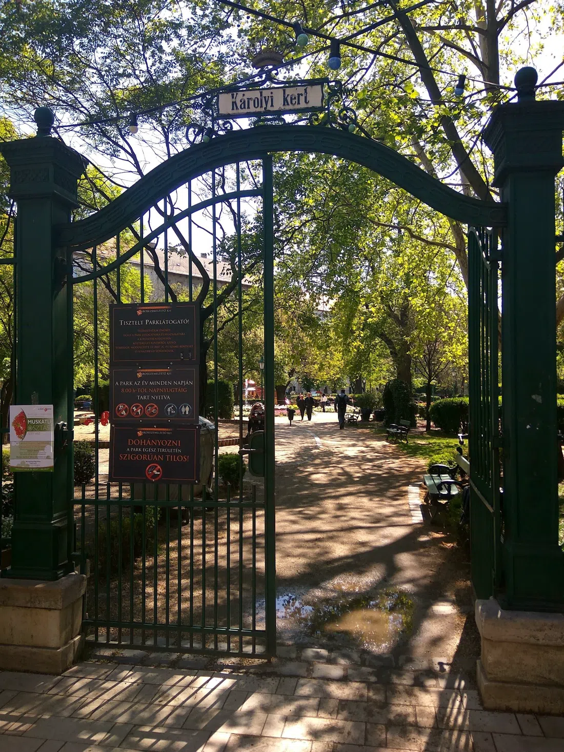 卡罗伊花园(Károlyi-kert),布达佩斯