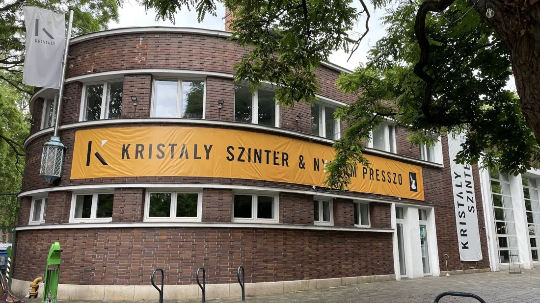 Kristály Színtér, Budapest