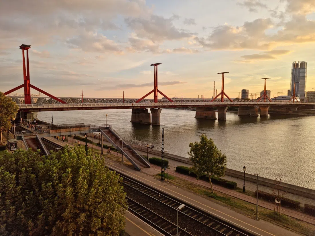 Rákóczi Bridge (Rákóczi híd, formerly Lágymányosi híd), Budapest