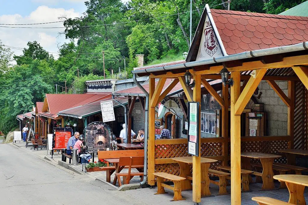 Szépasszony-völgy (vallée des Belles Femmes), Budapest