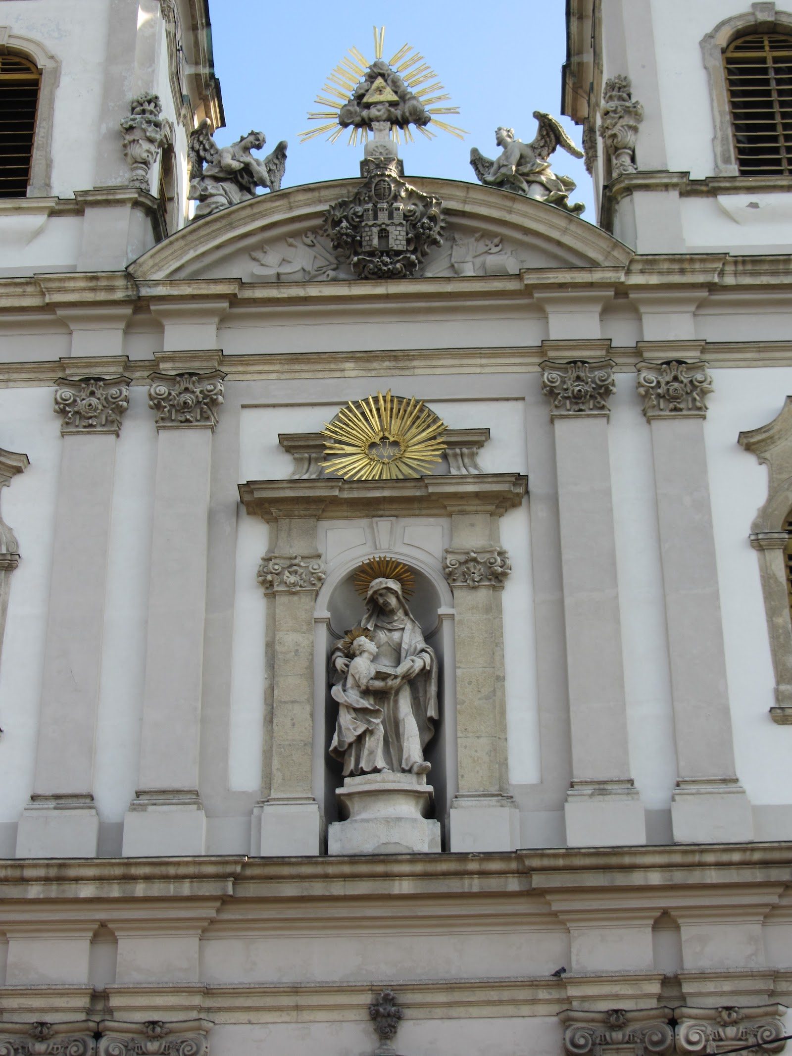 Church of St Anne (Szent Anna-templom), Batthyány tér, Budapest