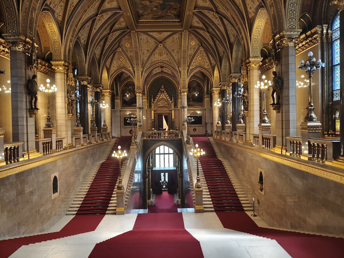 Hungarian Parliament Building — photo 2