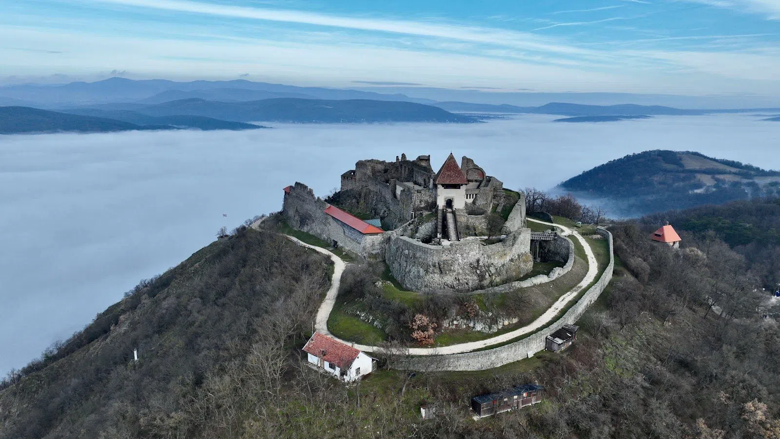 Burcht van Visegrád (Visegrádi Fellegvár), Boedapest