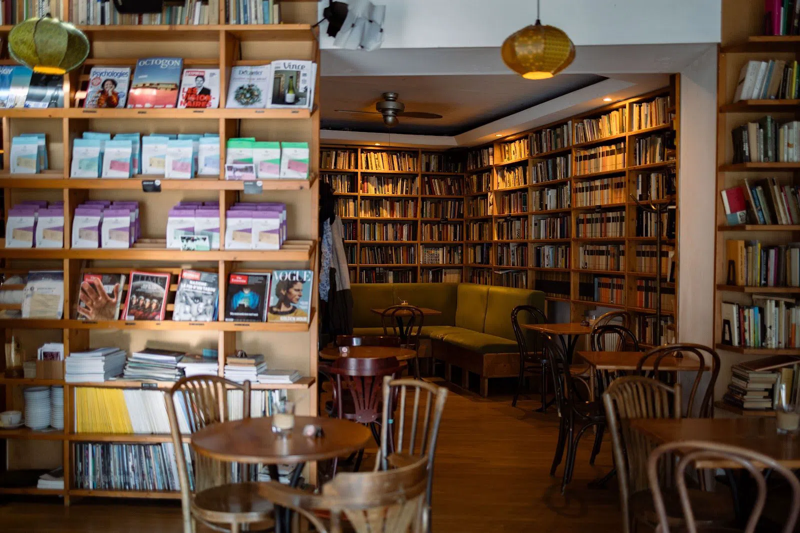 Kelet Café & Gallery, Budapest